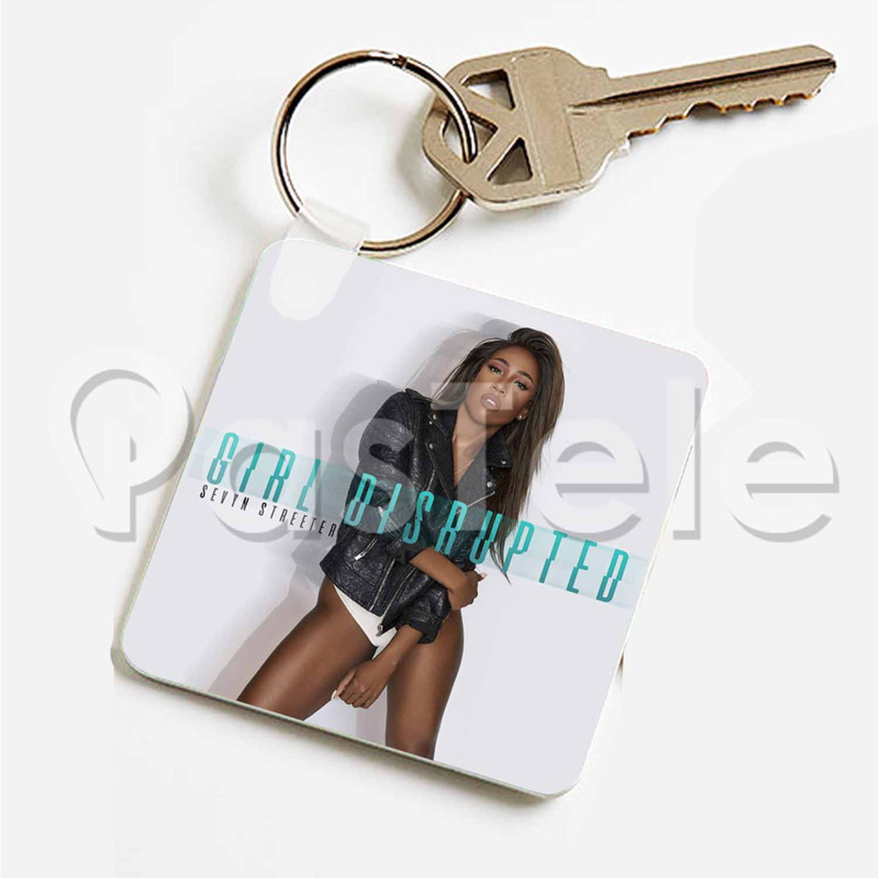 Fruit key ring - Girls | MANGO OUTLET USA