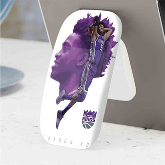 Pastele Best De Aaron Fox Sacramento Kings NBA Phone Click-On Grip Custom Pop Up Stand Holder Apple iPhone Samsung