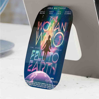 Pastele Best The Woman Who Fell to Earth Phone Click-On Grip Custom Pop Up Stand Holder Apple iPhone Samsung