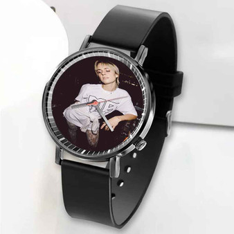 Pastele New M Custom Unisex Black Quartz Watch Premium Gift Box Watches