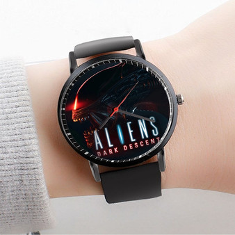 Pastele Aliens Dark Descent Custom Watch Awesome Unisex Black Classic Plastic Quartz Watch for Men Women Premium Gift Box Watches