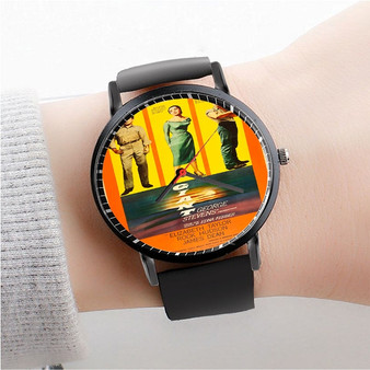 Pastele Giant Movie Custom Watch Awesome Unisex Black Classic Plastic Quartz Watch for Men Women Premium Gift Box Watches
