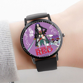 Pastele Nico Robin One Piece Red Custom Watch Awesome Unisex Black Classic Plastic Quartz Watch for Men Women Premium Gift Box Watches