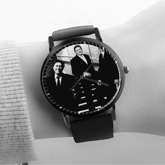 Pastele Roxy Music Tour 2 Custom Watch Awesome Unisex Black Classic Plastic Quartz Watch for Men Women Premium Gift Box Watches