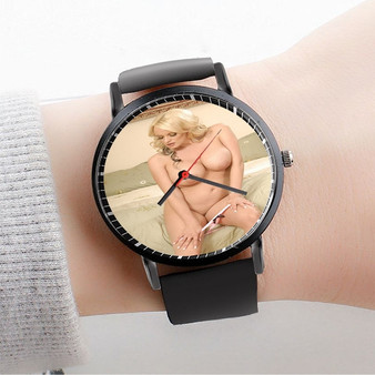 Pastele Stormy Daniel jpeg Custom Watch Awesome Unisex Black Classic Plastic Quartz Watch for Men Women Premium Gift Box Watches