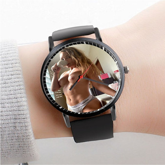 Pastele Tai Emery Nude Custom Watch Awesome Unisex Black Classic Plastic Quartz Watch for Men Women Premium Gift Box Watches