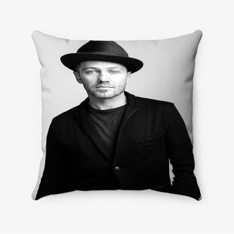 Pastele Toby Mac Custom Pillow Case Personalized Spun Polyester Square Pillow Cover Decorative Cushion Bed Sofa Throw Pillow Home Decor