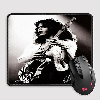 Pastele Eddie Van Halen Signed Custom Mouse Pad Awesome Personalized Printed Computer Mouse Pad Desk Mat PC Computer Laptop Game keyboard Pad Premium Non Slip Rectangle Gaming Mouse Pad