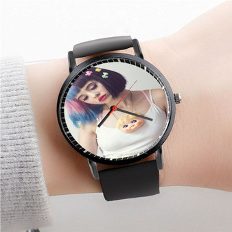 Pastele Melanie Martinez Watch Custom Unisex Black Quartz Watch Premium Gift Box Watches