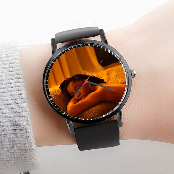 Pastele Chloe Surprise Custom Watch Awesome Unisex Black Classic Plastic Quartz Watch for Men Women Premium Gift Box Watches