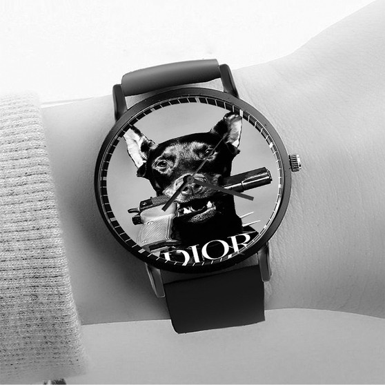 Pastele Doberman Gun Fashion Custom Watch Awesome Unisex Black Classic Plastic Quartz Watch for Men Women Premium Gift Box Watches