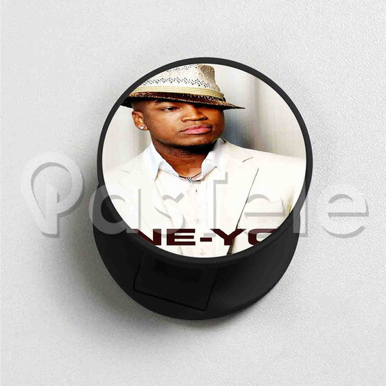 Ne Yo Custom Round Cell Phone Folding Holder Finger Grip