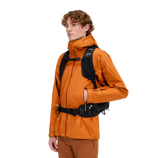 Berghaus Summit Seeker GTX Jacket UK Ultralight Outdoor Gear berghaus-summit-seeker-gtx-jacket-uk-ultralight-outdoor-gear