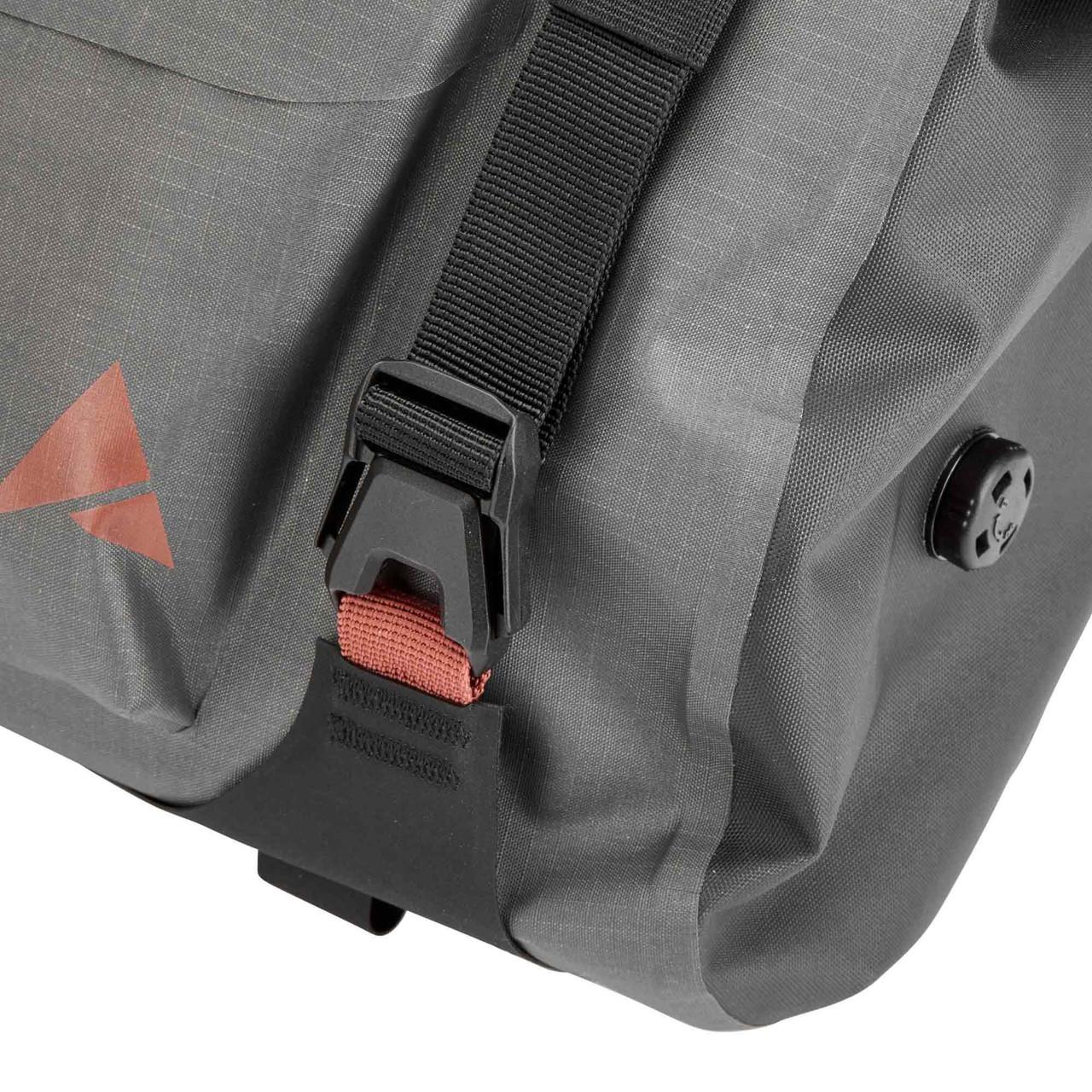 Altura Vortex ハンドルバッグ 10L Vortex Waterproof 11L Cycling Handlebar Bag – Altura