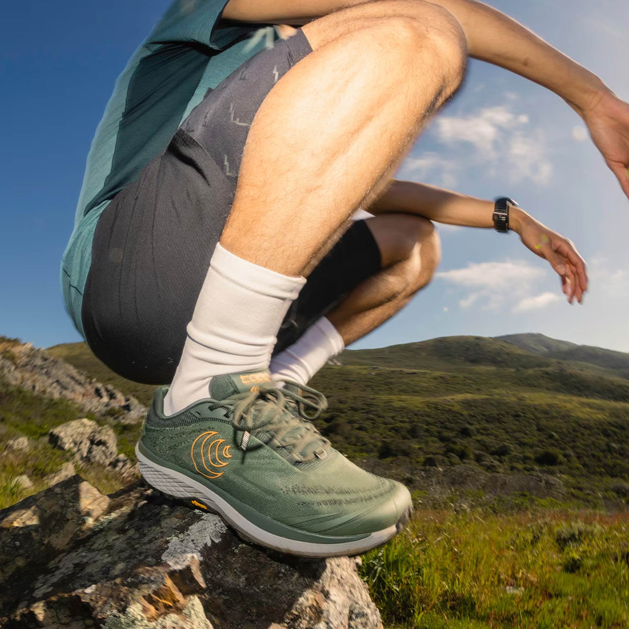 Topo Athletic Pursuit UK Ultralight Outdoor Gear