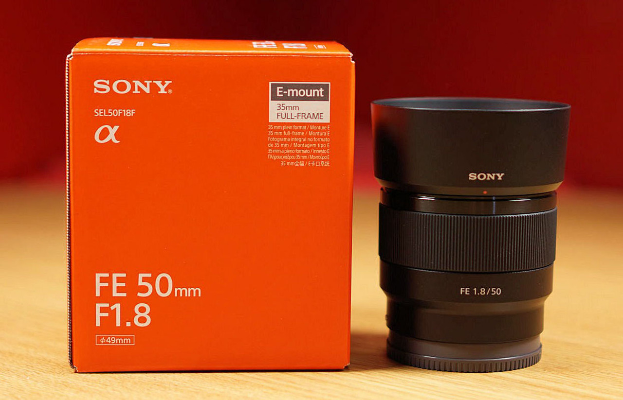 Sony FE 50mm f/1.8 Lens SEL50F18F Black - Supero