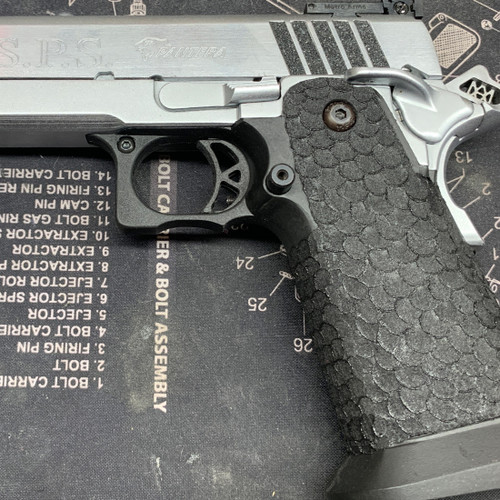 SPS Pantera grip service with Dragon Scales and regular reduction.
