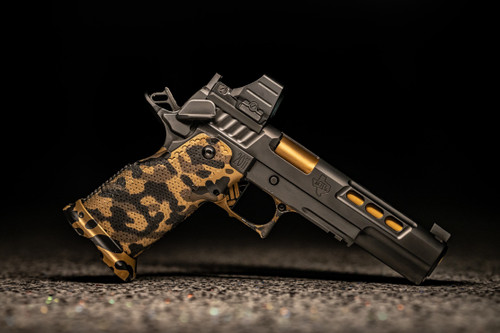 Gold multicam pattern on a STI DVC 3GUN with Cheely E2 Aluminum grip module and Holosun 507 Comp Green dot. Gold multicam pattern on a STI DVC 3GUN with Cheely E2 Aluminum grip module and Holosun 507 Comp Green dot.