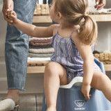 BabyBjörn Bacio Cadeira Azul Profundo/Branco 055269