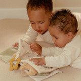 little_dutch_livro_atividades_macio_newborn_naturals002