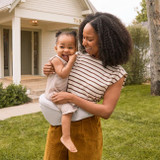 ergobaby_porta_bebe_alta_hip_seat_pearl_grey012