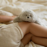 moonie_foca_luz_ruido_rosa_gray003