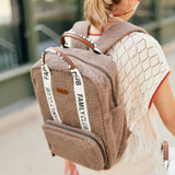 childhome_mochila_family_club_signature_teddy_soft_brown004