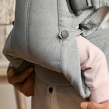 BabyBjörn Porta-Bebé Harmony Woven Mélange Light Grey 088029
