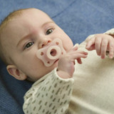 Chicco 2 Chupetas PhysioForma Mini Soft Silicone Rosa Claro e Branco 0-2M