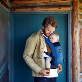 Ergobaby Porta-Bebé Away Midnight Blue EBCAWYMIDBLU