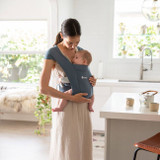 ergobaby_porta_bebe_embrace_azul_oxford003