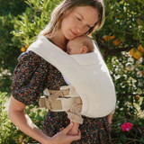 ergobaby_porta_bebe_embrace_creme005