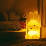 mr_maria_candeeiro_xl_miffy002