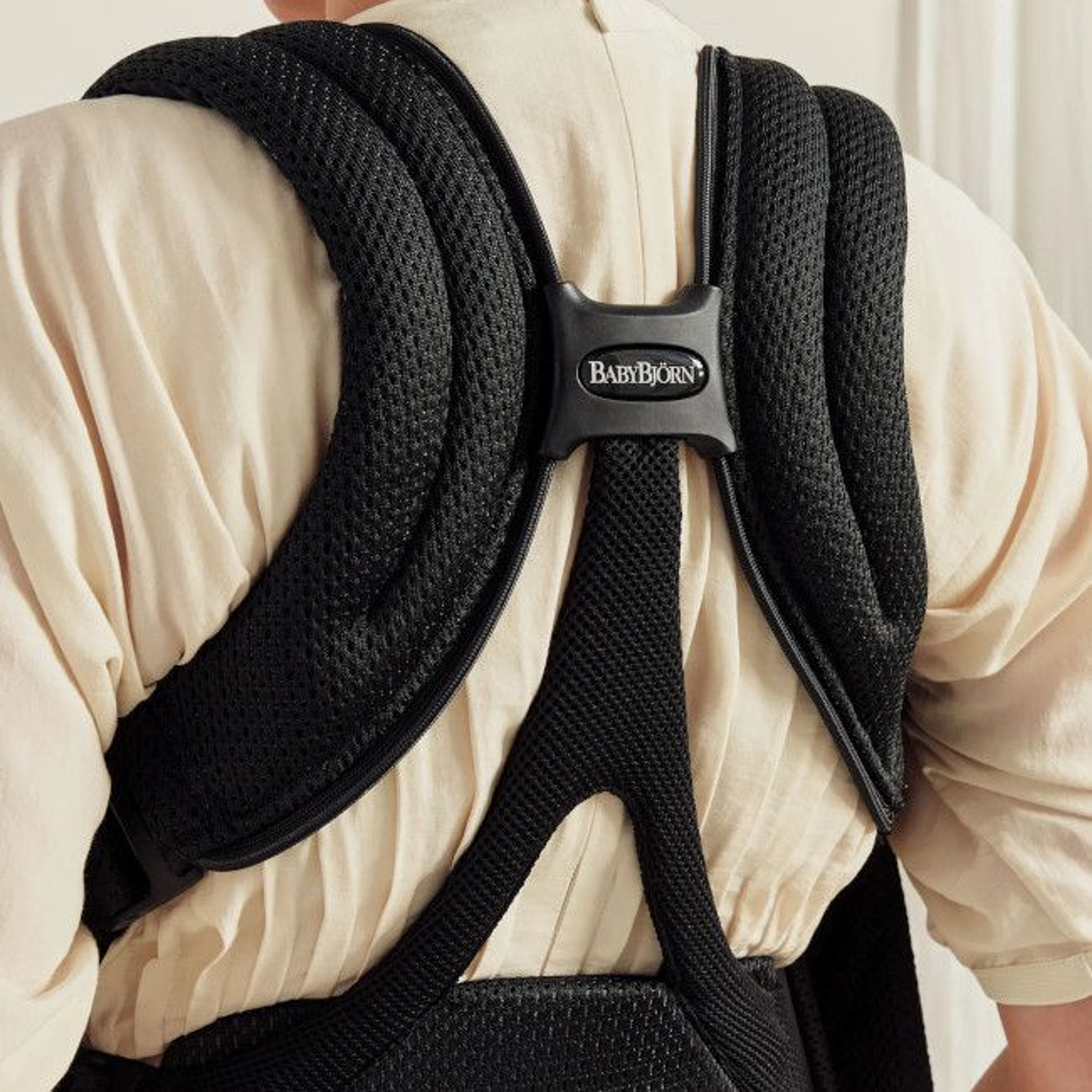 babybjorn_porta_bebe_move_mesh_black007