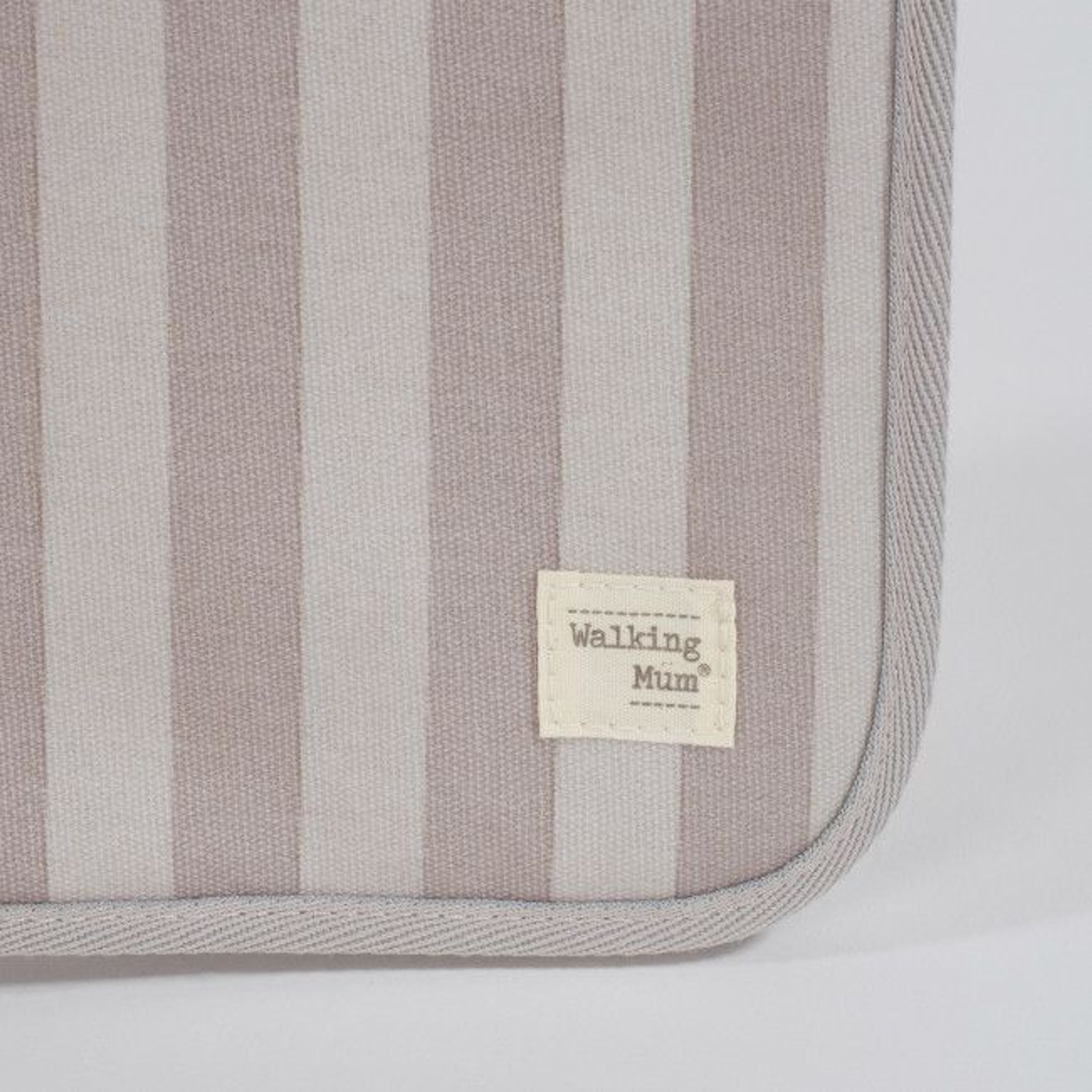 walking_mum_porta_documentos_sintra_beige001