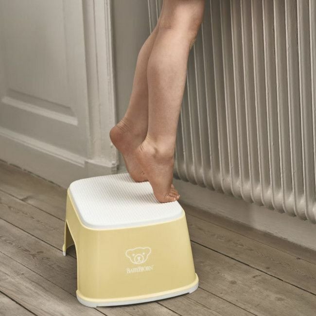 BabyBjörn Degrau de Apoio Amarelo Pastel/Branco 061266