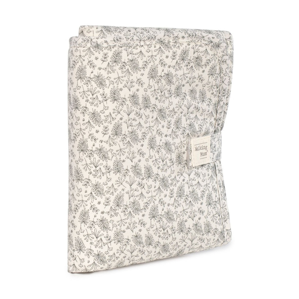 walking_mum_muda_fraldas_gala_cherry002