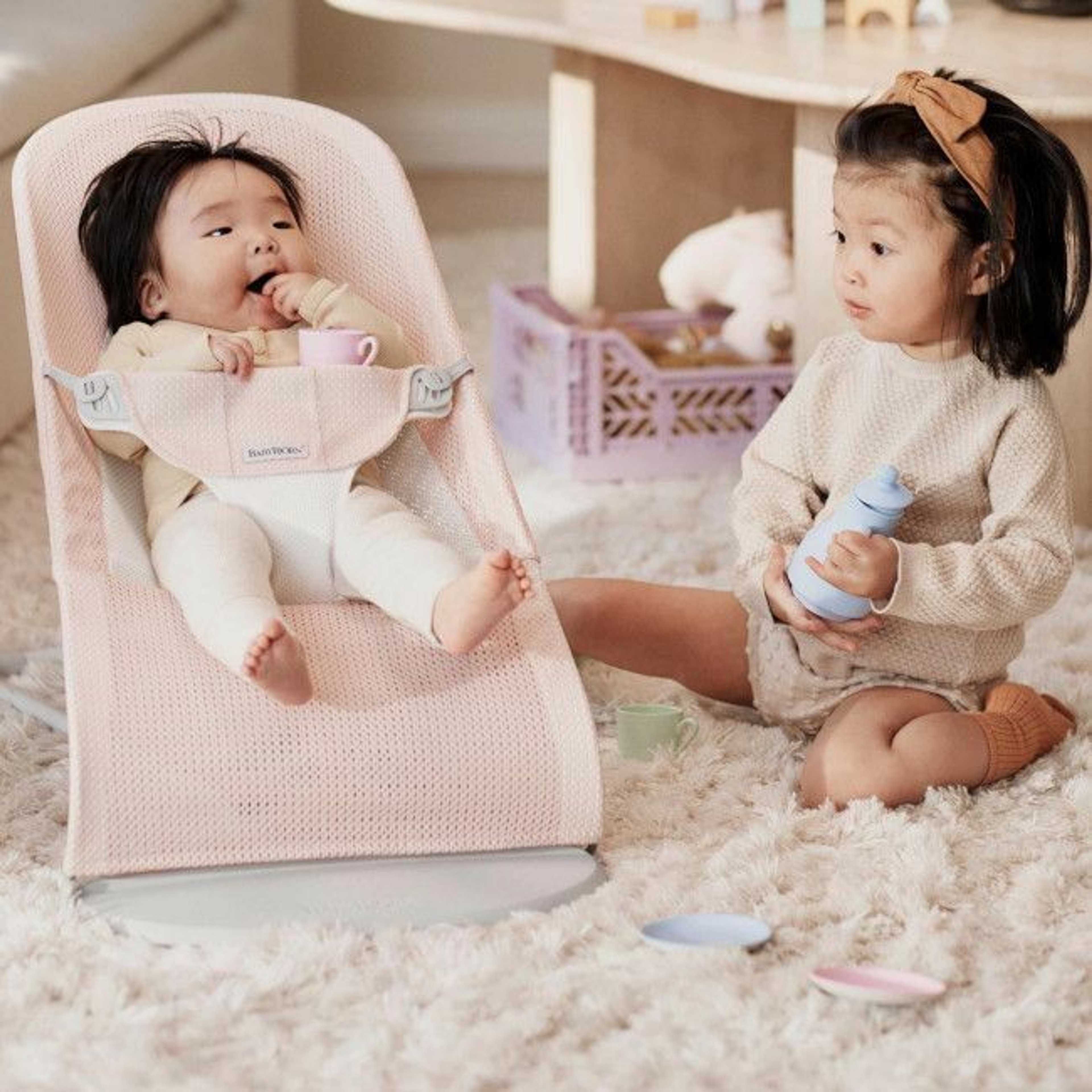 BabyBjörn Espreguiçadeira Balance Soft Mesh Pearly Pink/White 005142