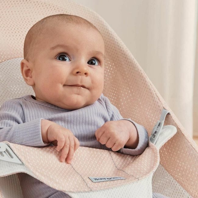 BabyBjörn Espreguiçadeira Balance Soft Mesh Pearly Pink/White 005142