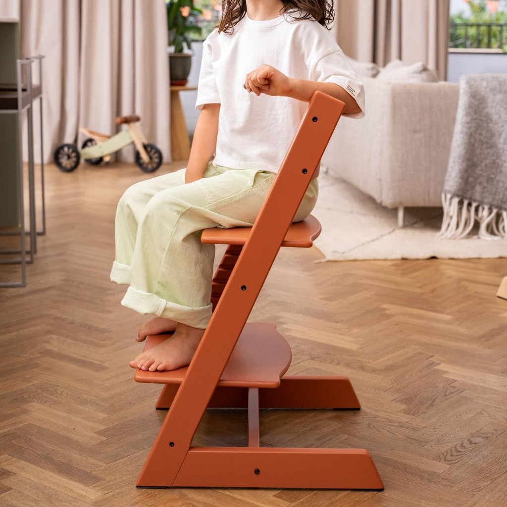 stokke_tripp_trapp_faia_baby_set2_terracotta_tabuleiro_white002