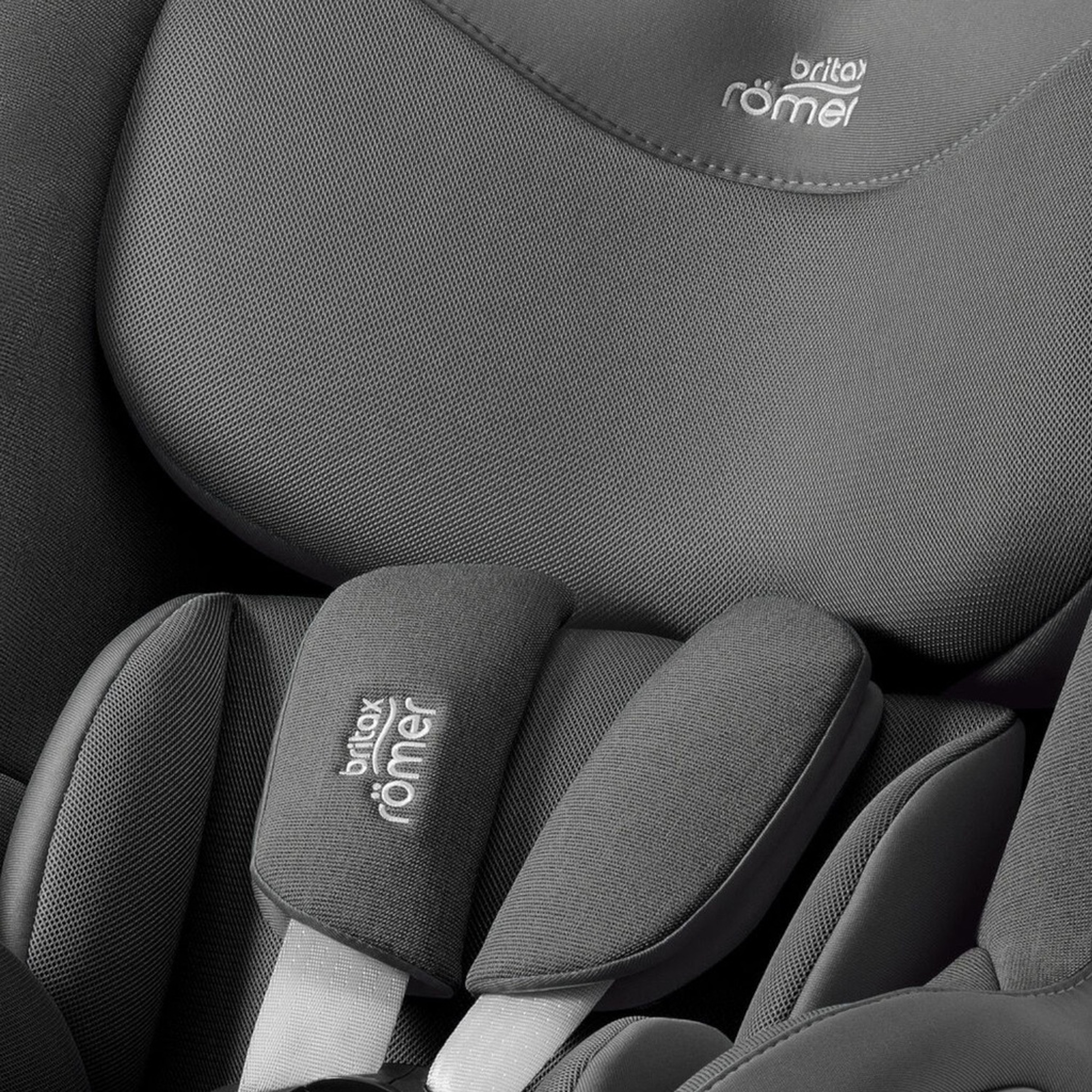 britax_romer_cadeira_auto_dualfix_5z_style_mineral_grey004