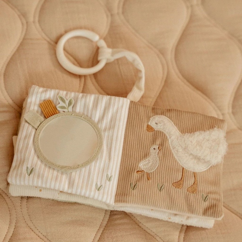 little_dutch_livro_atividades_newborn_naturals004