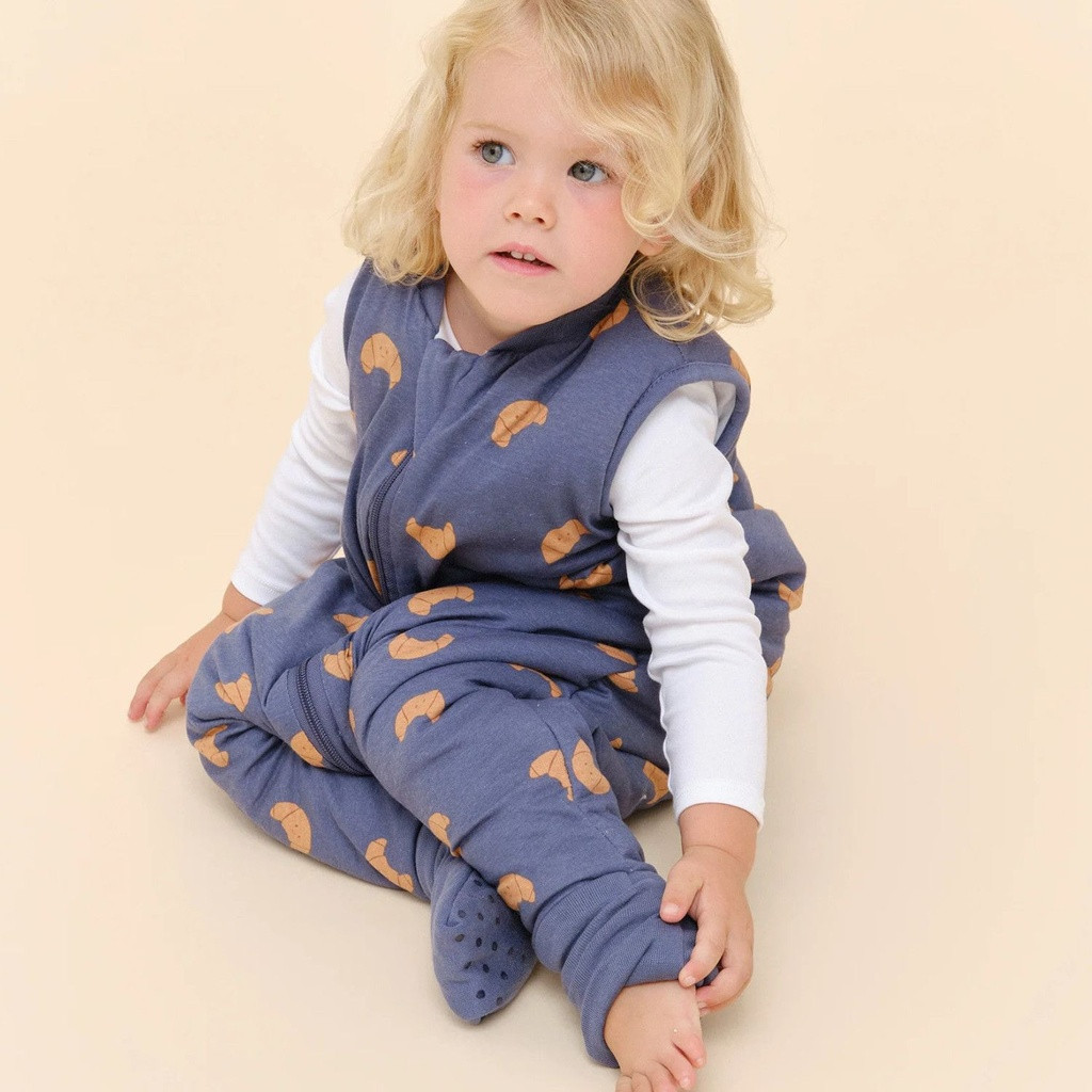 molis_co_fato_dormir_meias_croissants006