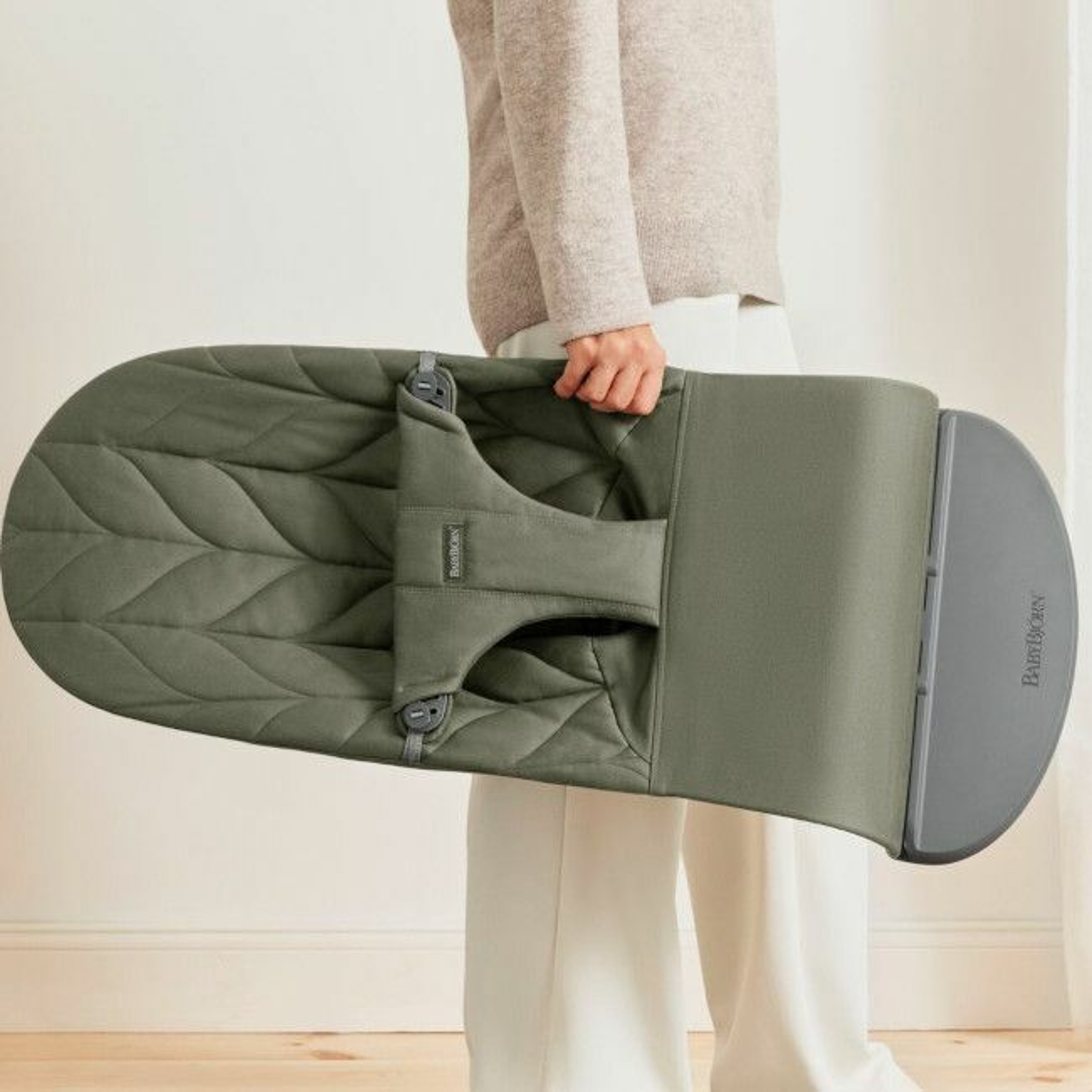 BabyBjörn Espreguiçadeira Bliss Woven Pétala Dark Green 006140