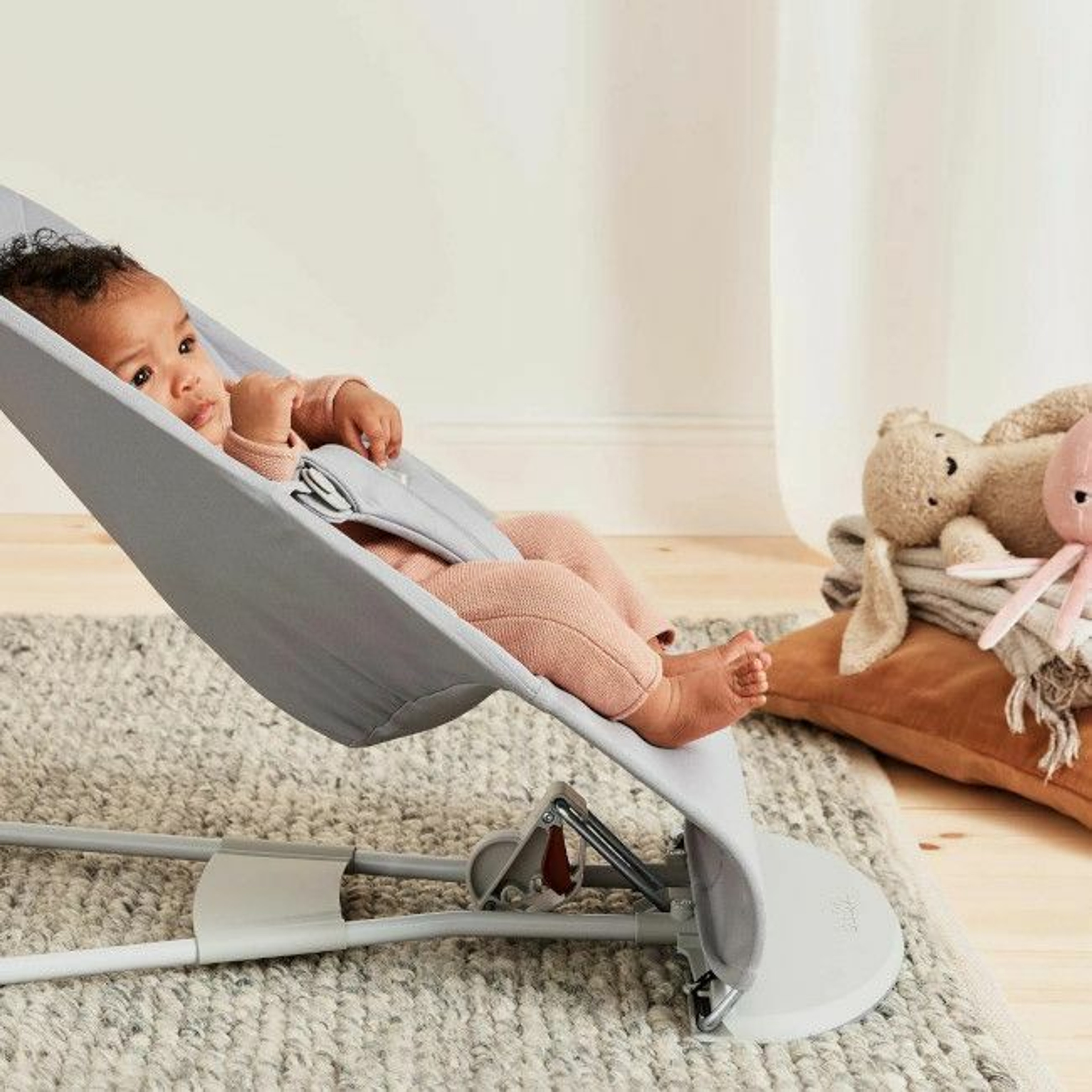 BabyBjörn Espreguiçadeira Bliss Woven Pétala Light Grey 006224