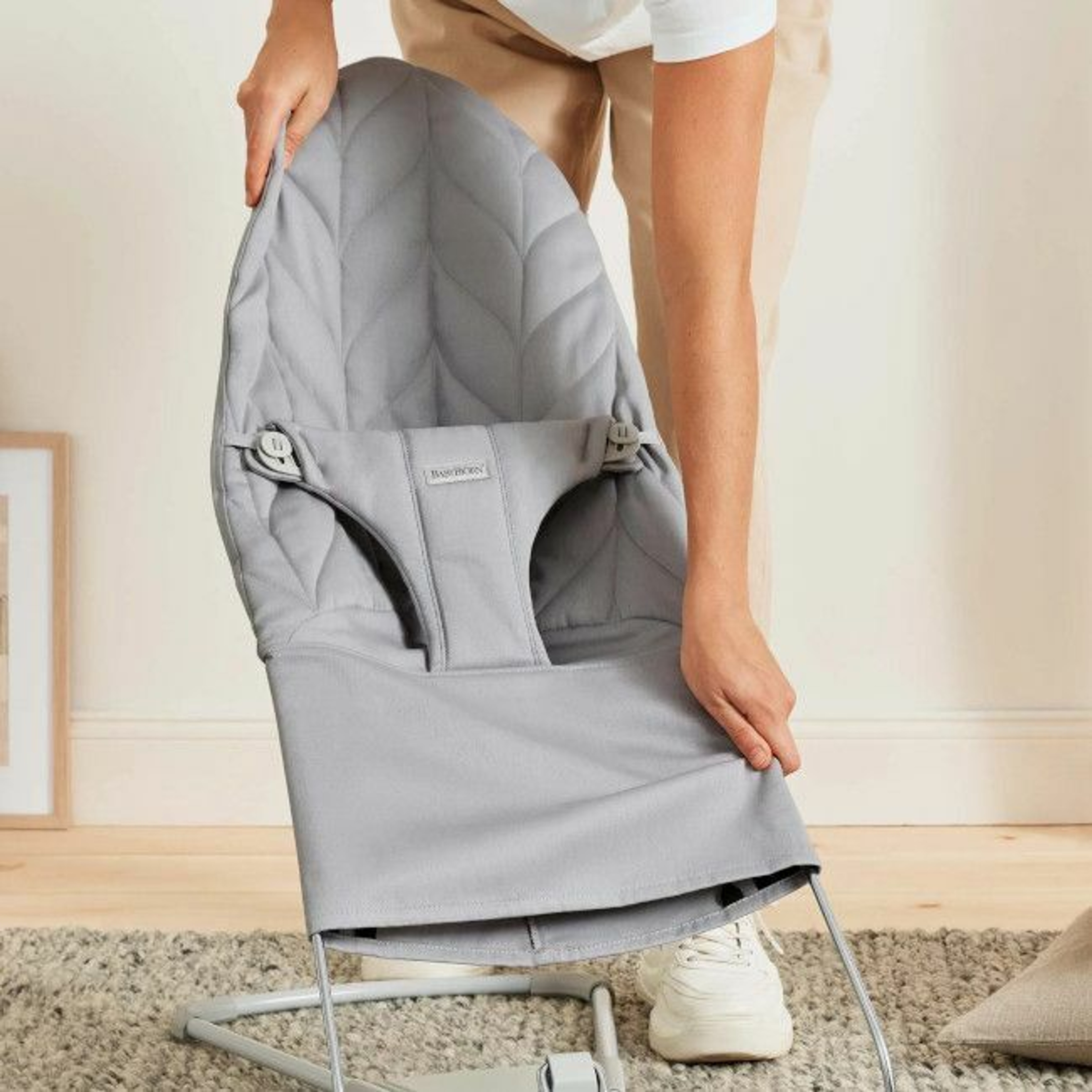 BabyBjörn Espreguiçadeira Bliss Woven Pétala Light Grey 006224