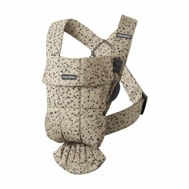 BabyBjörn Porta-Bebé Mini Woven Beige/Dark Grey Print 021038