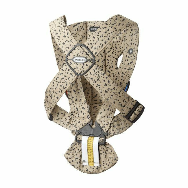 BabyBjörn Porta-Bebé Mini Woven Beige/Dark Grey Print 021038