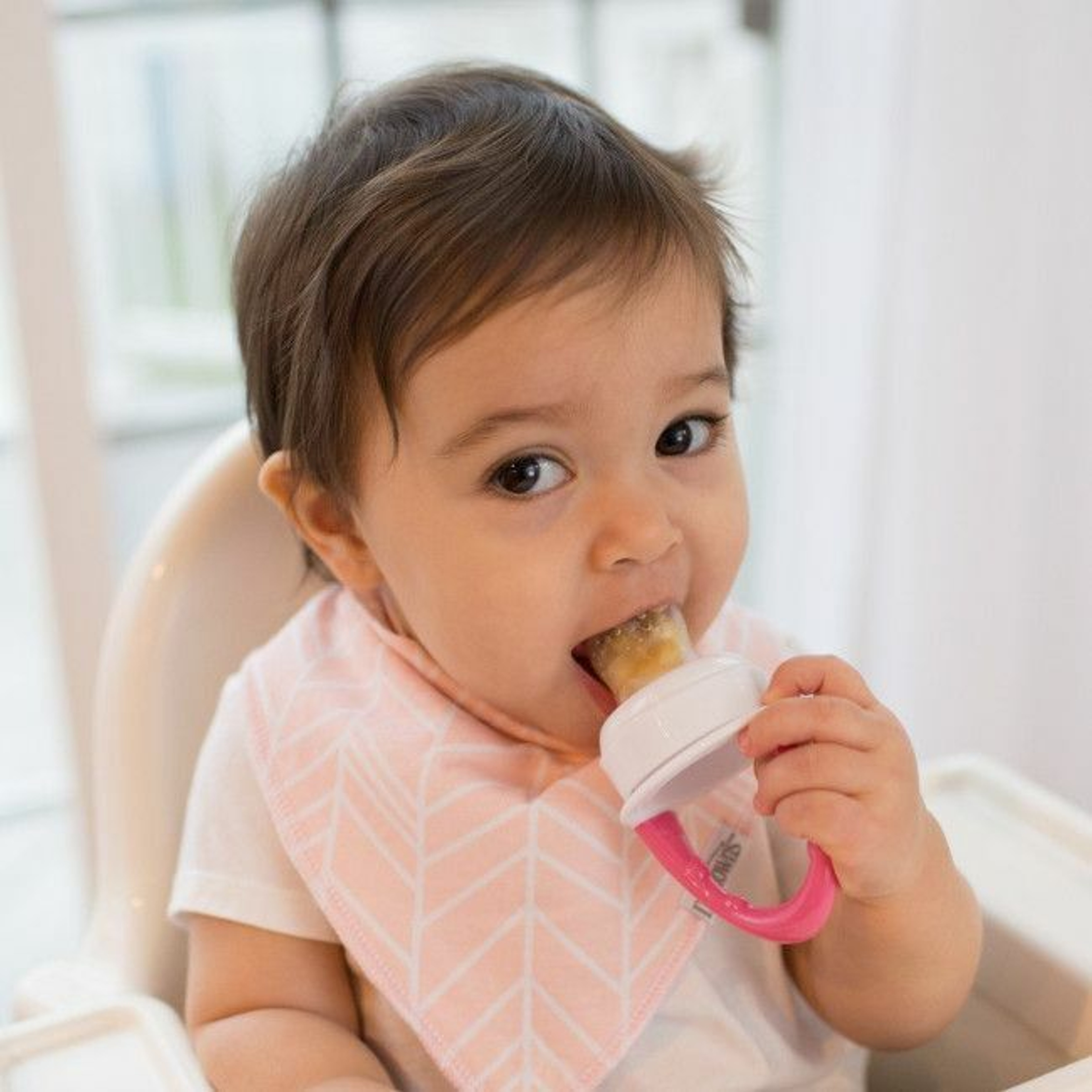 Dr. Brown's Alimentador de Silicone Anti-Asfixia Rosa +4M 198764.8