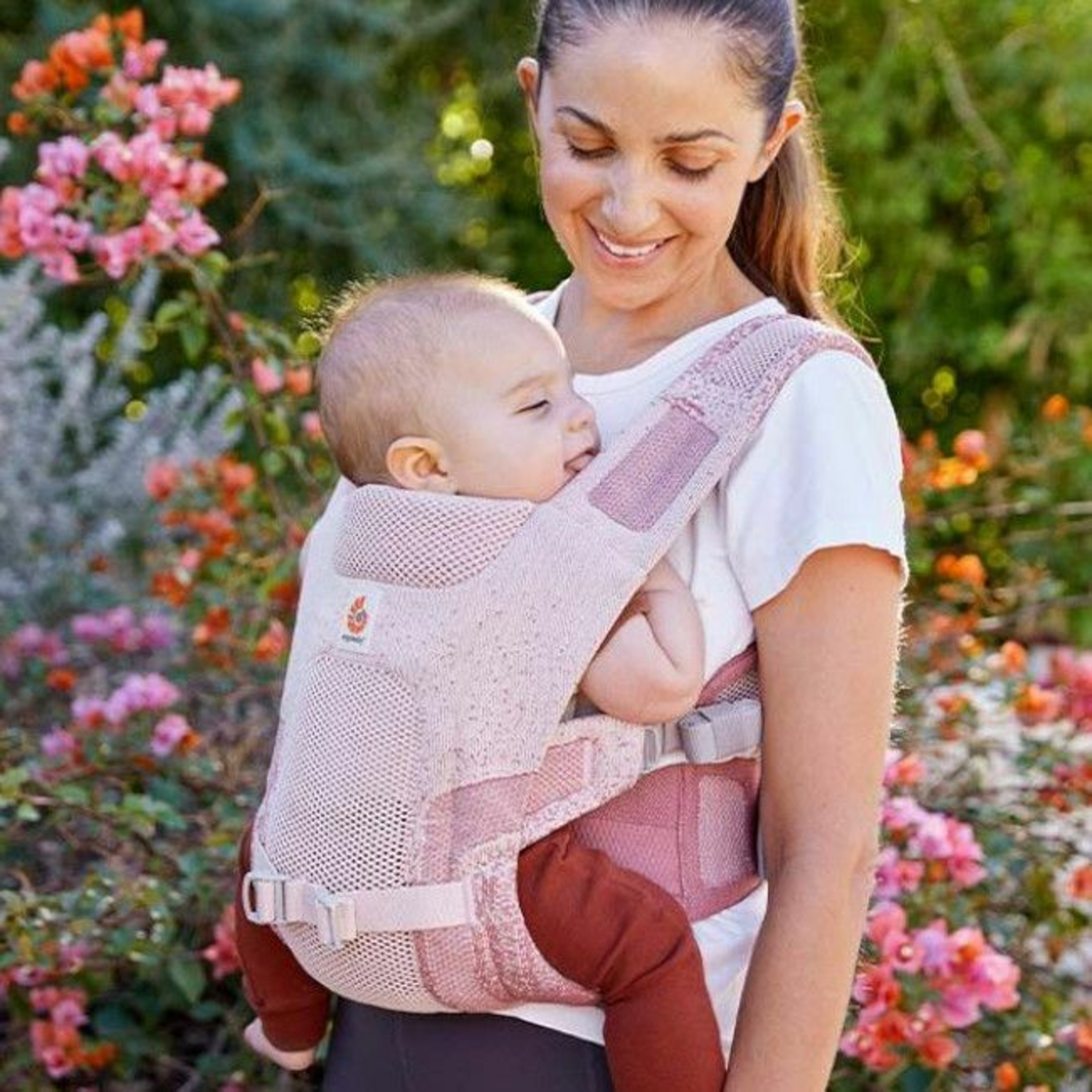 Ergobaby Porta-Bebé Aerloom Desert Rose EBCAERDSTRSE